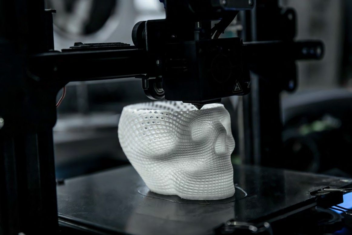 3D printer producing a personalized anatomical model
